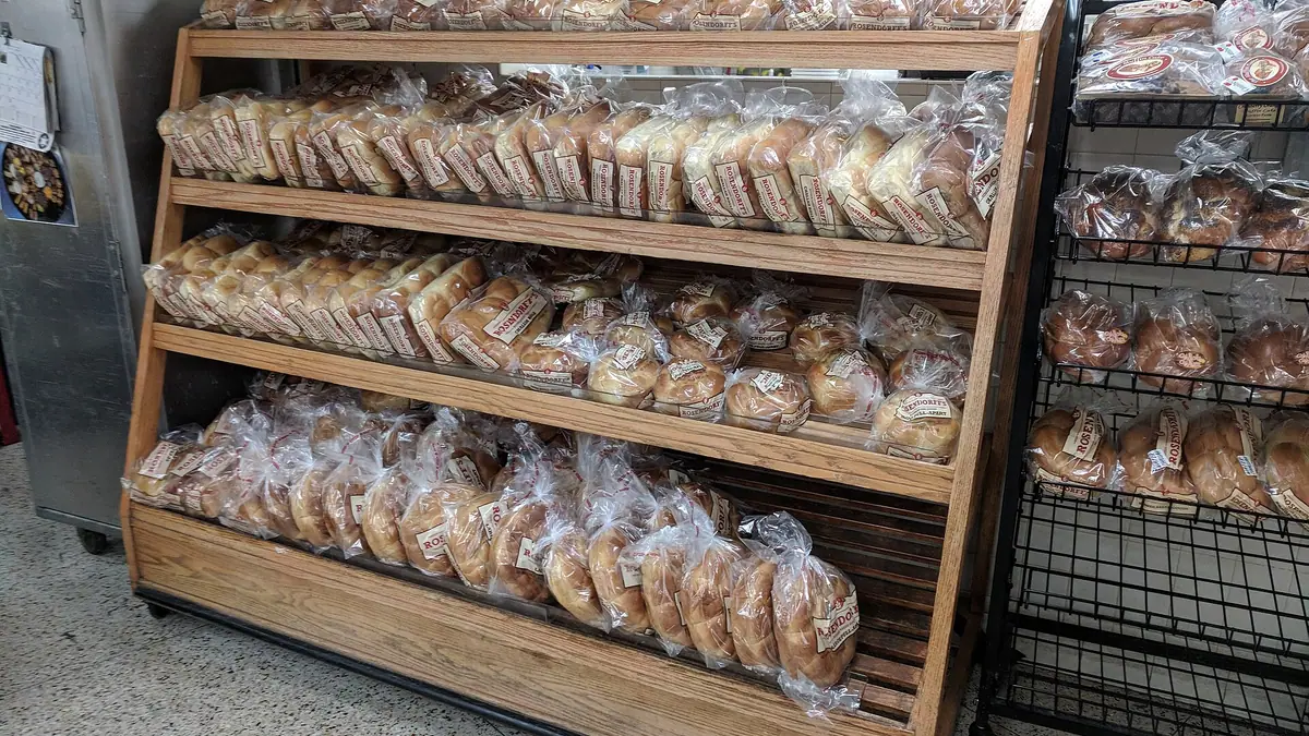 Bushes Home Bakery – bakery in Antrim town centre